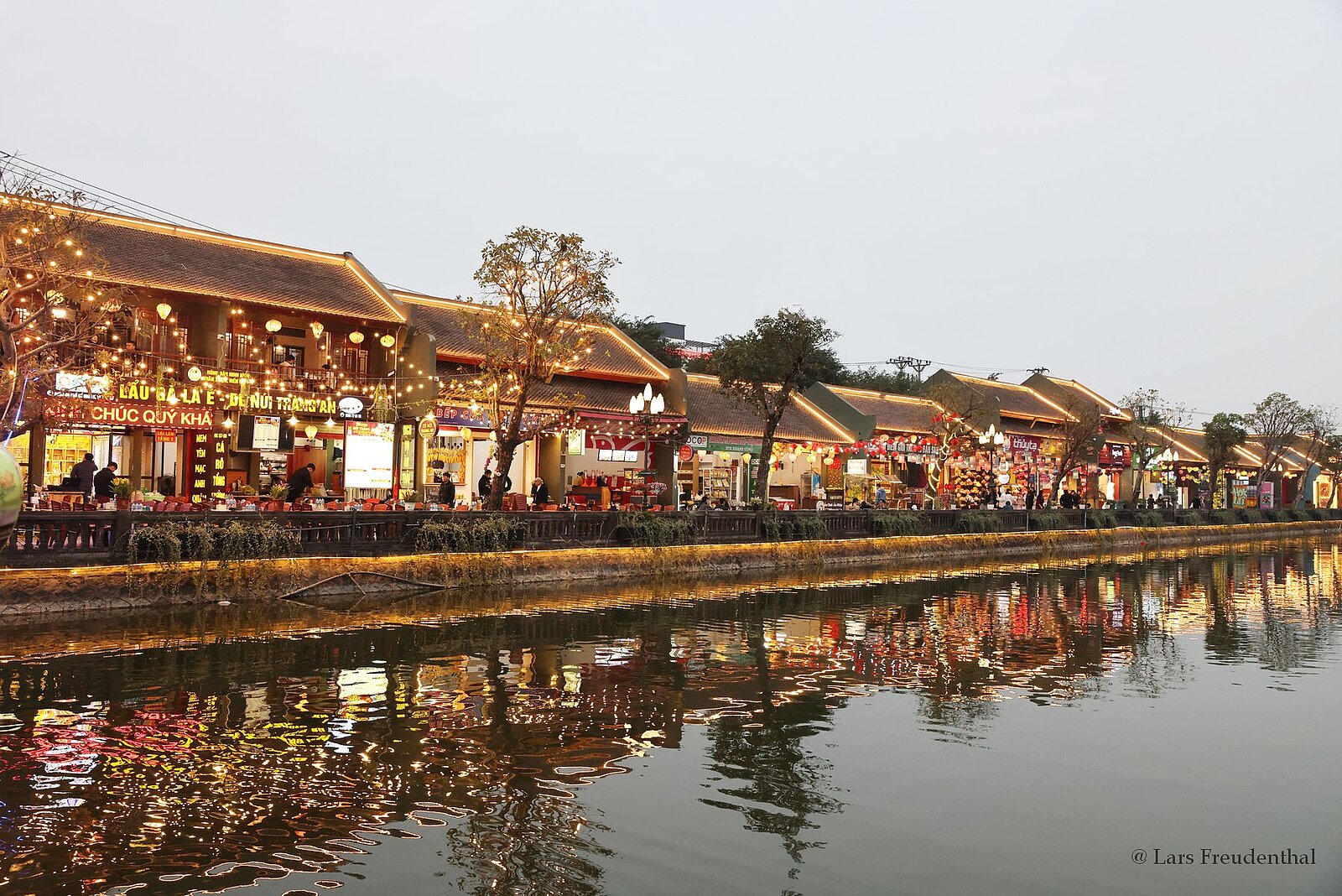 Flaniermeile in der Altstadt von Hoa Lư (Ninh Binh)