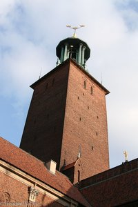 Turm mit den drei Kronen