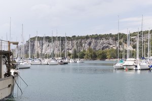 Boote im Hafen von Sistiana