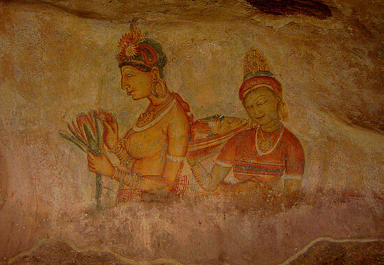 Wolkenmädchen beim Sigiriya-Felsen auf Sri Lanka