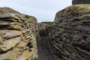 In den Gängen des Jarlshof der Shetlandinseln