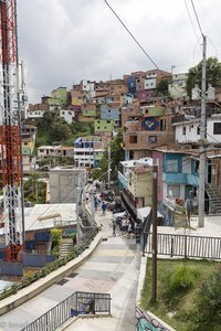 Die Berghänge der Favela der Comuna 13