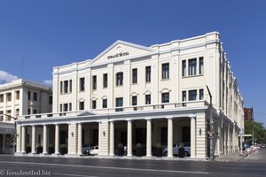 das Strand Hotel von Yangon