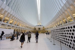 Neuer Subway- und Path-Bahnhof im Oculus New York