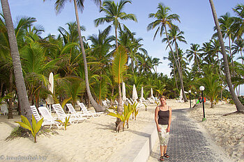 Promenade der Riu Anlage in Punta Cana