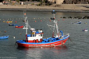 Fischerboot im Hafen von San Juan