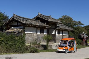 Mit oder ohne Elektrocaddy - das Hahoe Folk Village ist traumhaft