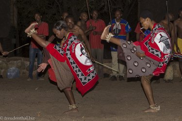traditioneller Tanzaufführung beim Mlilwane Wildlife Sanctuary