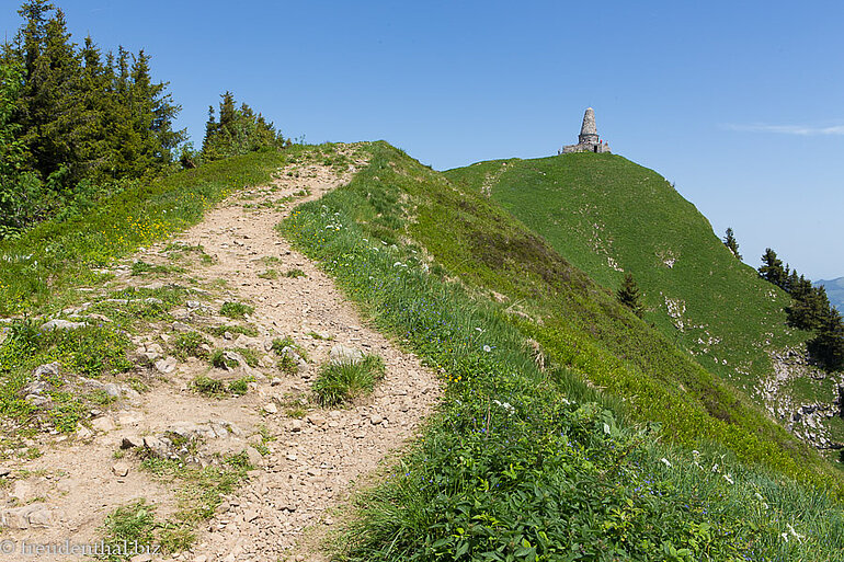 Wanderweg hinauf auf den Grünten Wanderweg hinauf auf den Grünten