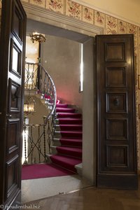 Treppe im Castello der Dichter und Denker