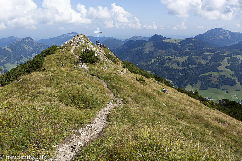 Zum Gipfel der Kühgundspitze
