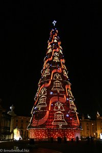 Lichterbaum auf dem Praca do Comercio