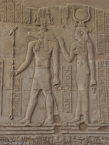 Sobek und Isis im Sobek-Tempel