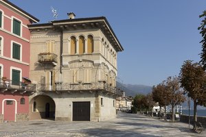 Herbstliches Cannobio am Lago Maggiore