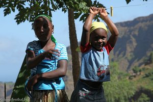 Kinder in Gongon auf Kapverden