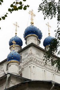 Kuppeln der Kirche der Gottesmutter von Kasan