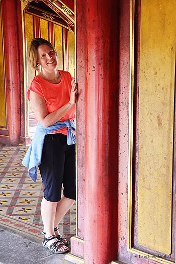 Palast der Höchsten Harmonie in Hué Annette im Palast der Höchsten Harmonie in Hué