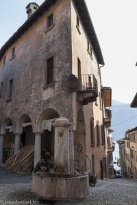 Das Hotel Pironi in der Altstadt von Cannobio