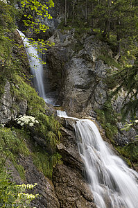 der obere Wasserfall des Zipfelsbach 