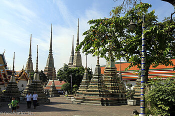 Chedis beim Wat Pho