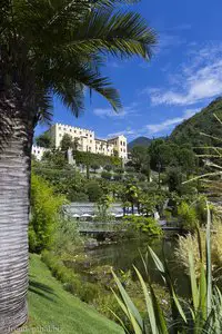 Blick auf das Schloss Trauttmansdorff