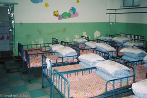 Schlafstall im Kindergarten von Peking