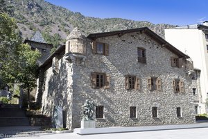 Casa de la Vall im Centre Historic von Andorra la Vella
