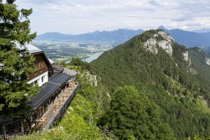 Blick zum Einer- und Zwölferkopf vom Burghotel Falkenstein