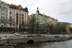 die Uferpromenade bei der Slawischen Insel