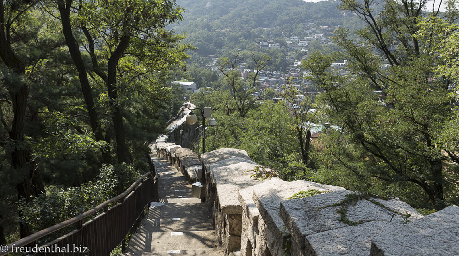 Bukak Trail – Wanderung entlang der alten Stadtmauer in der Millionenstadt Seoul