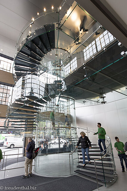 Glastreppe im Apple Store in Chelsea