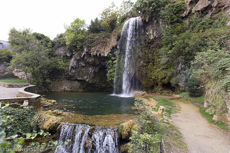 der Wasserfall von Salles-la-Source