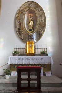 Altar in der Kancijan Kirche