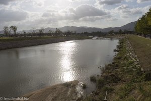 Sonnenuntergang am Fluss Namcheon