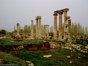 die Säulen der Tempel von Aphrodisias