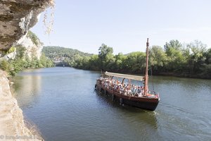 Ausflugsboot auf dem Lot