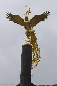 Goldener Phönix beim Sangwonsa Tempel