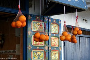 hier in Rabat hängt der Himmel voller Orangen