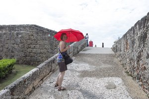 Anne auf dem Weg auf die Murallas von Cartagena