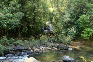 beim Wing Hin Wasserfall