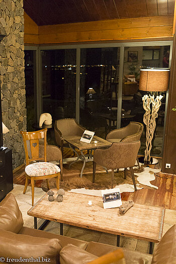 Kaminzimmer in der Diana Dea Lodge