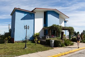 Parkplatz beim Restaurant von der »Villa Caburni«