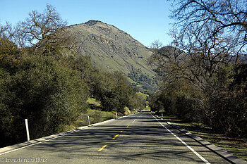 Fahrt auf der Interstate 180 zum Kings Canyon Nationalpark