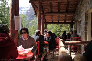 Obere Veranda im Teehaus am Plain of Six Glaciers