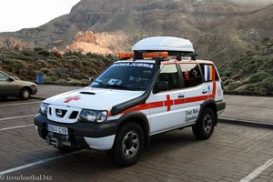 Ambulanz für abgerutschte und unterkühlte Urlauber