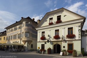 Radmansdorf - Häuserfassaden mit einem Hauch von Renaissance.