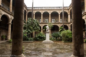 im Palacio de los Capitanes Generales