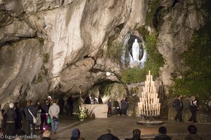 die Grotte Massabielle in Lourdes