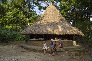 Kiosk im Parque Nacional Natural Tayrona