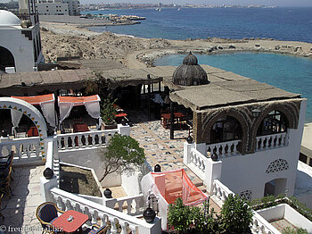 Restaurant in Hurghada mit Blick aufs Rote Meer